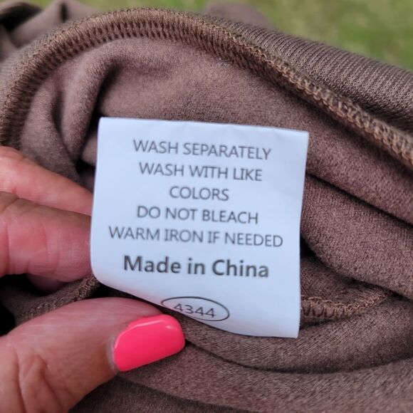 Women's Brown Long Sleeve Dropped Shoulder Crewneck Pullover Sweatshirt Size L - Picture 11 of 13